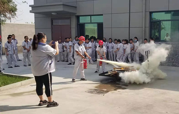 消防演练.jpg
